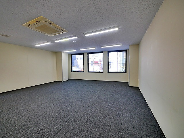 新大宮第二ビルの内装