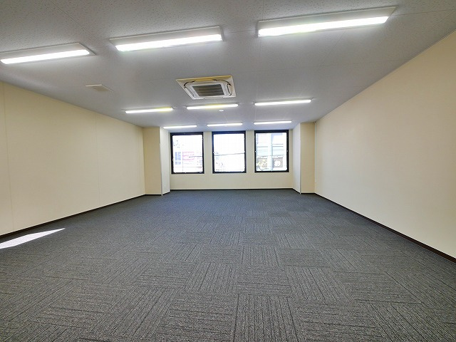 新大宮第二ビルの内装