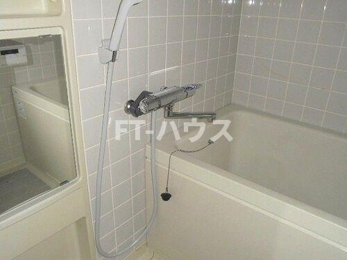 テレパレス船橋三咲Ａ棟の浴室