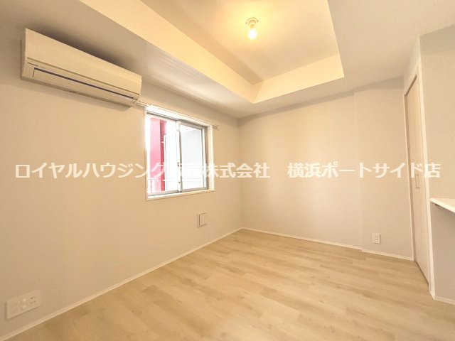 ※同タイプの室内写真となります(反転タイプ）