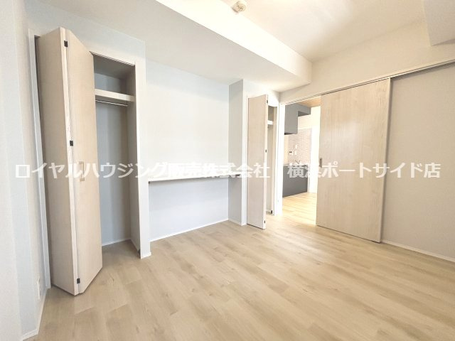 ※同タイプの室内写真となります(反転タイプ）