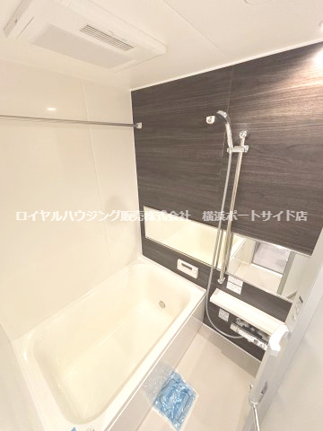 ※同タイプの室内写真となります(反転タイプ）