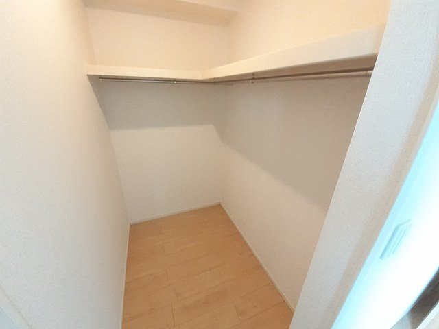 アルテミシアの収納|小物を収納するのに便利です