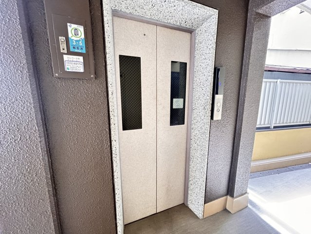 甲南第10兵庫コーポラスのその他共用部分|エレベーター１基