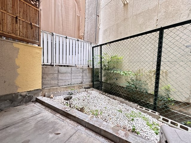 甲南第10兵庫コーポラスの庭