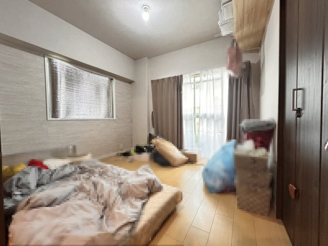甲南第10兵庫コーポラスの洋室|洋室約６帖。庭に出入り可能です。