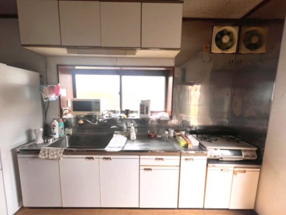 栃木市大町　中古戸建、和の趣と広さが魅力のゆとりある戸建住宅、新栃木駅まで歩いて8分♪のキッチン