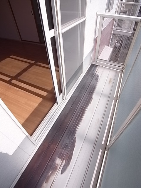 ピサ芦屋のバルコニー
