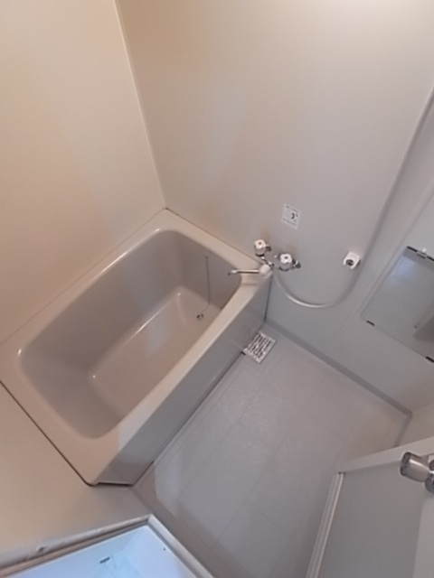 ピサ芦屋の浴室