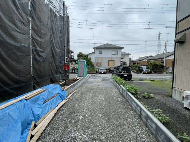 新築戸建・新築建売　館林市西高根町第5　第八小学校・多々良中学校の駐車場