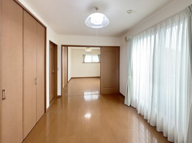 厚木市中荻野戸建の洋室|洋室約6.0帖②