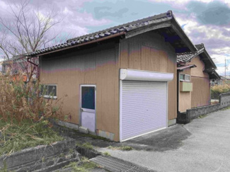 【その他】 | （商談中）敷地100坪超、建物64坪の広いお家