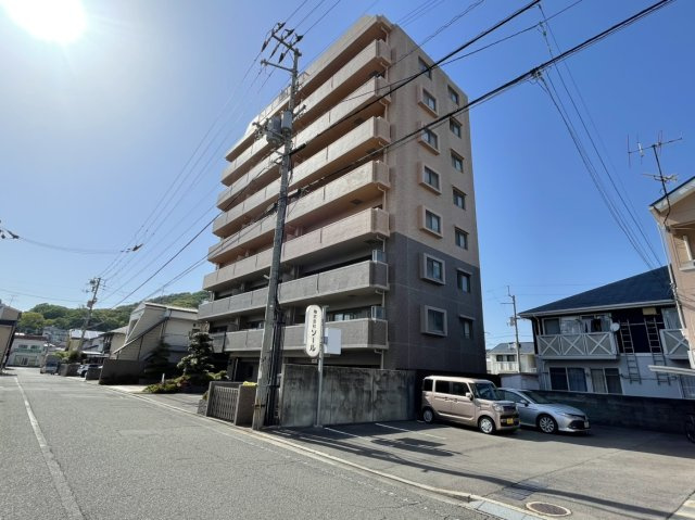 ダイアパレス松山駅西の外観|外観です。