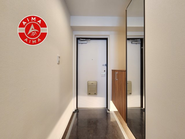 ロイヤルマンション西新の防犯設備|二重ロック採用。毎日の安心を守るしっかり防犯対策。