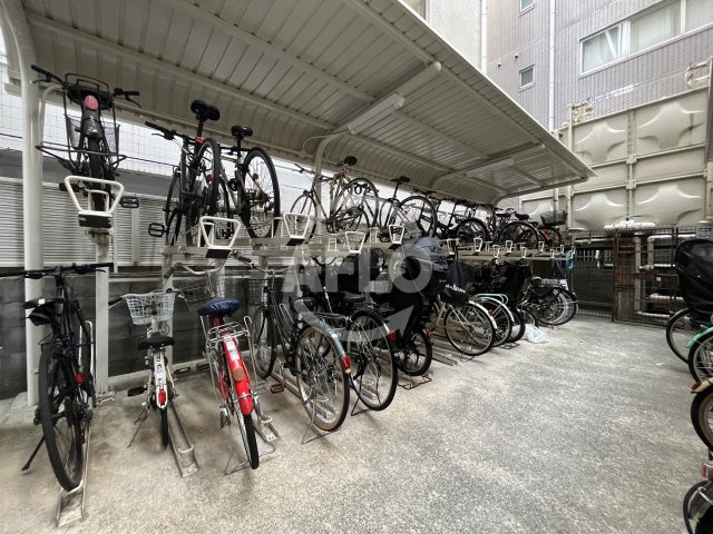エミネンス新大阪のその他共用部分|駐輪場