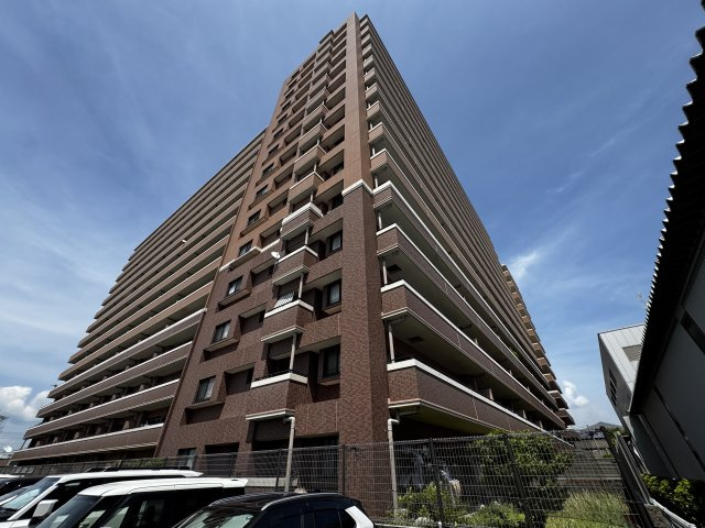 与次郎2丁目　アプローズ県庁前壱番館　