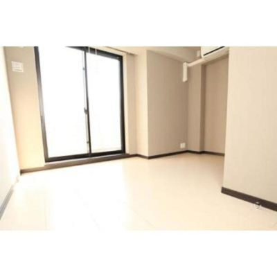 【居間・リビング】 | ベルファース芝浦タワー | ※写真は同タイプ住戸です。