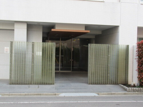 コスモ錦糸町リベディアのエントランス
