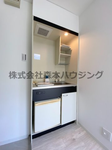 【キッチン】 | 　SENSE　SNT | コンパクトなキッチンで掃除もラクラク