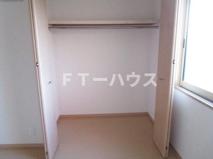 グレーリングの収納|クローゼット