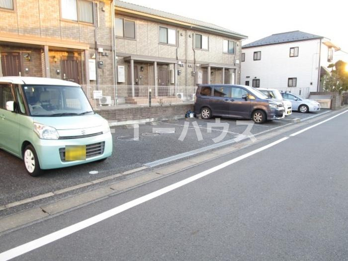 グレーリングの駐車場|駐車場（要空き確認）