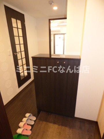 アクティ北浜の玄関