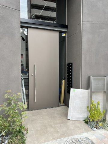 アローズ茗荷谷のエントランス