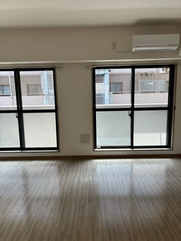 アーバンプレイスの居間・リビング
