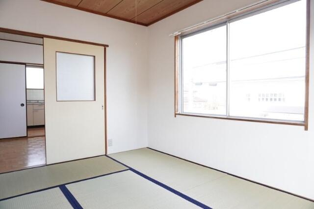 松川マンションの和室|６帖の和室