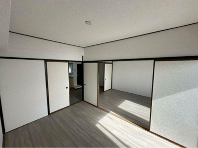 【内装】 | 御幸ヶ浜マンション | 明るい室内です