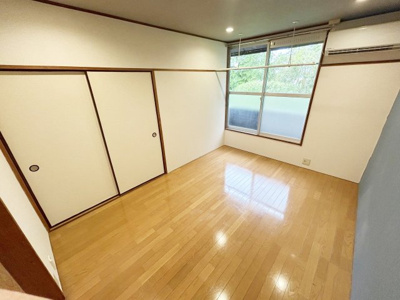★エアコン付き洋室★
