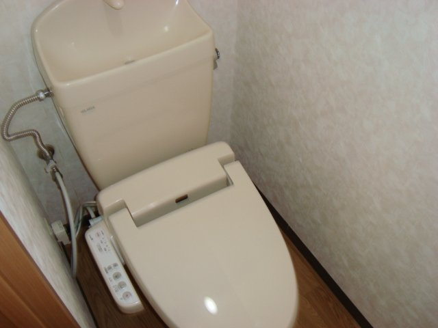 サンエポックのトイレ|シャワー付トイレ