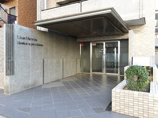 【エントランス】 | ライオンズマンション本川越駅前 | エントランス外観　※前回募集時2025年11月の写真