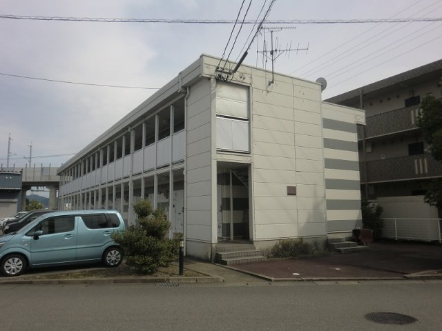 レオパレスＪＯＹ　ＣＬＵＢの外観