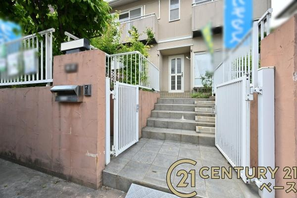 香芝市西真美２丁目　一戸建のその他|■現地撮影写真■門扉付きで防犯面も安心です！