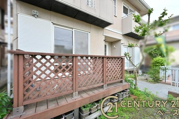 香芝市西真美２丁目　一戸建のその他|■現地撮影写真■多用途に使用可能なウッドデッキを完備！