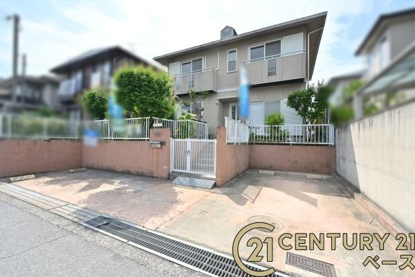 香芝市西真美２丁目　一戸建の外観|■現地撮影写真■ゆったり５ＬＤＫの邸宅！お気軽にお問い合わせください！