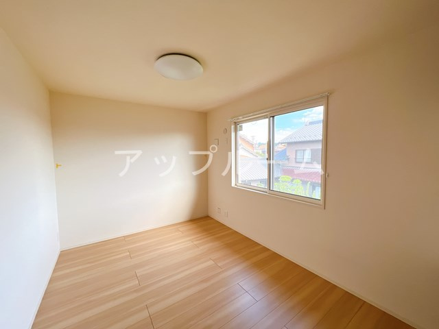 リジュールの洋室