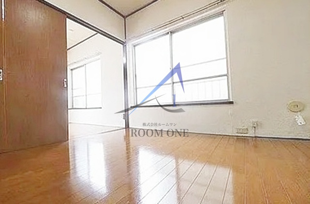 丸山マンションの居間・リビング|洋室のお部屋です。