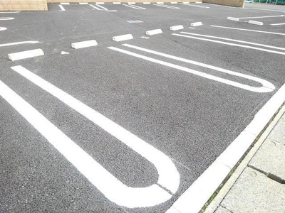 【駐車場】 | ピースビレッジ