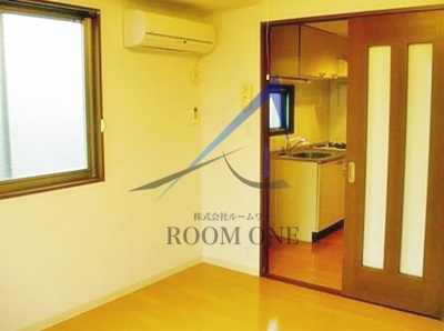 カームレスト根岸の居間・リビング|洋室のお部屋です。