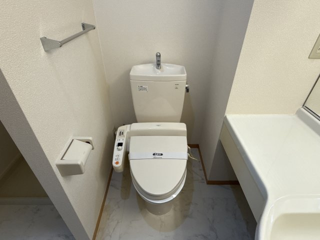 石がけ五番館のトイレ