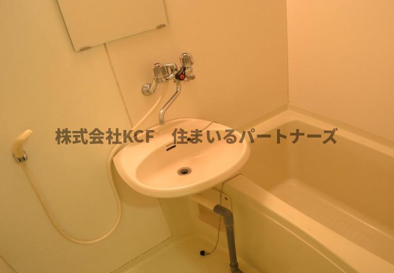 丸善インタービルの浴室|日々の疲れを癒すお風呂付です