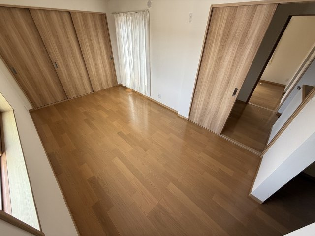 緑町2丁目中古戸建の寝室