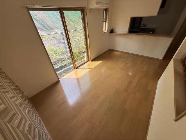 緑町2丁目中古戸建の居間・リビング