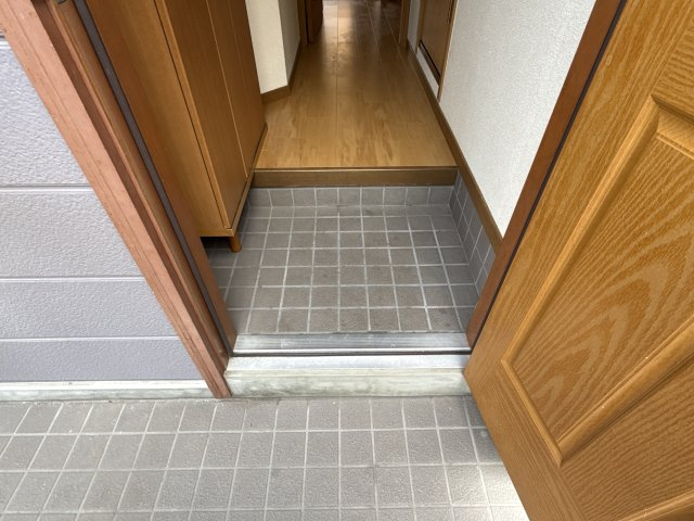 ハックベリーＳ　Ａの玄関