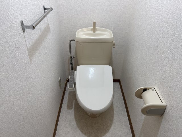 ハックベリーＳ　Ａのトイレ