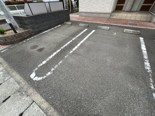 ヌーベル・ヴァンＡの駐車場