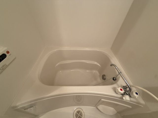 ブリーゼの浴室