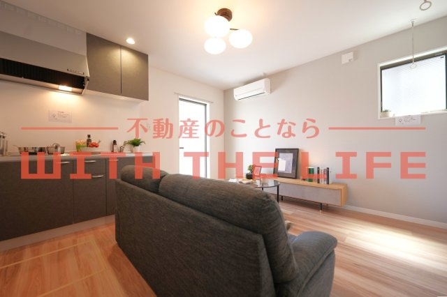 La Kasa野中町【キャッシュバック対象物件】の居間・リビング|居間です